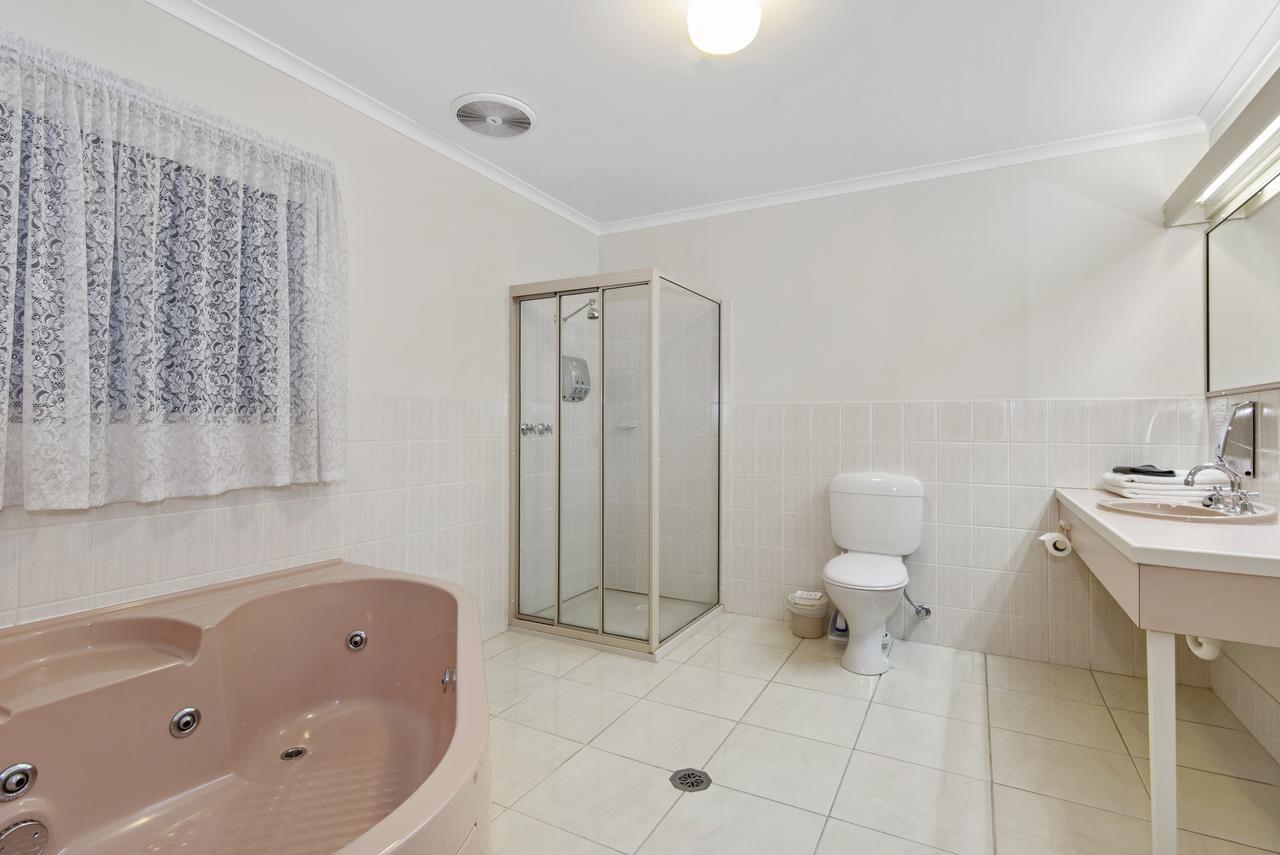 Golden Square Motor Inn Bendigo Kültér fotó